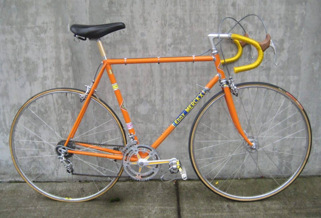 tour de france bike on crane