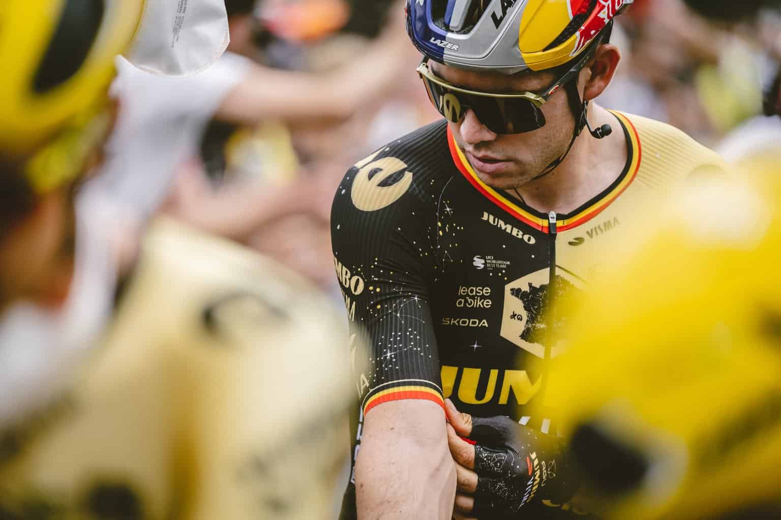 2023 Tour de France Wout van Aert Oakley Sutro Lite Sunglasses